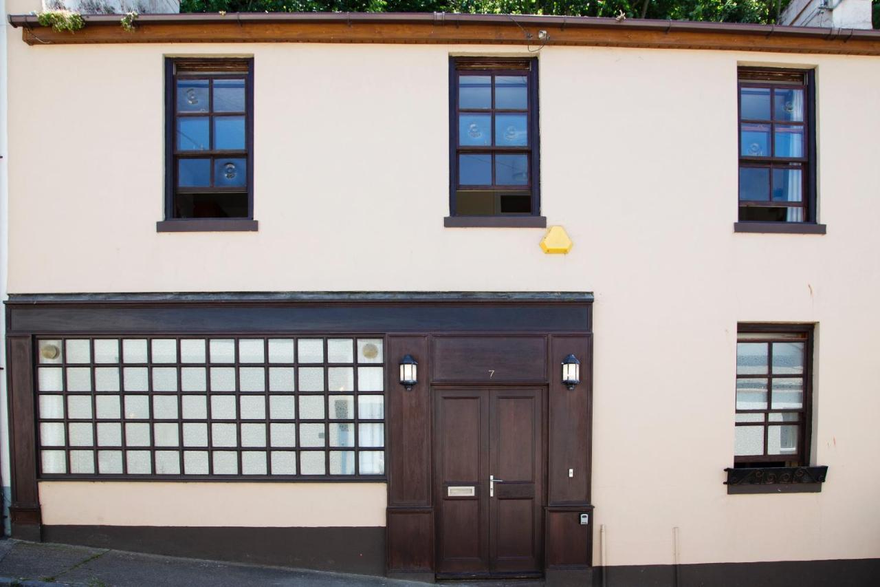 Cosy Open Plan Harbourside Inn With Superking Beds, Wood Burning Stove And Bar Torquay Bagian luar foto
